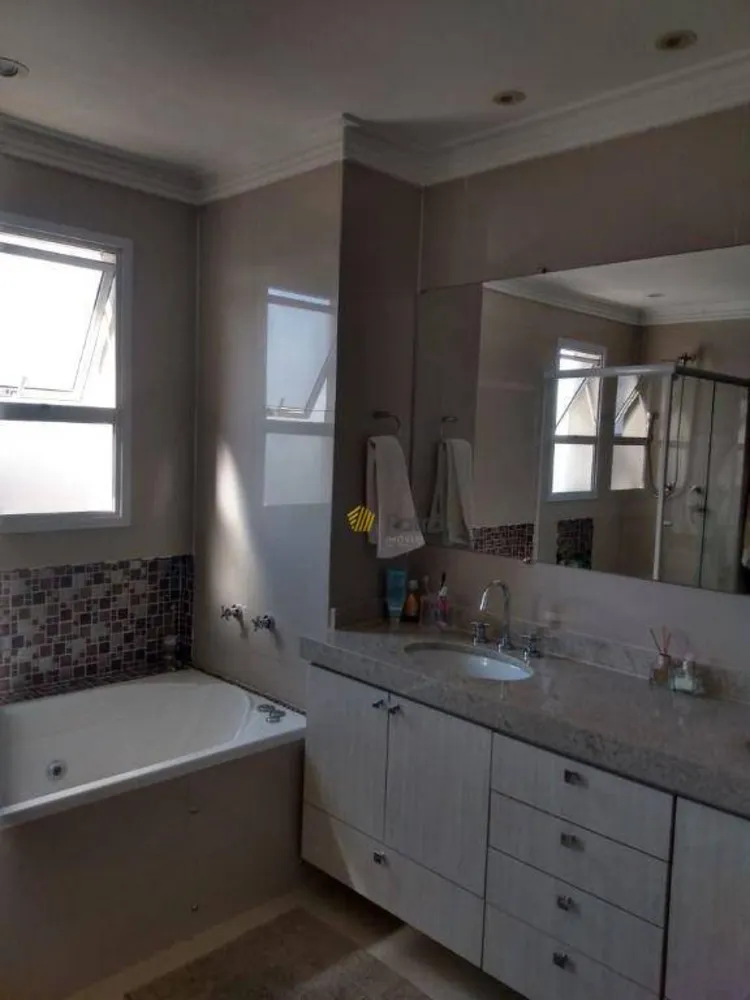 Apartamento, 3 quartos, 244 m² - Foto 3
