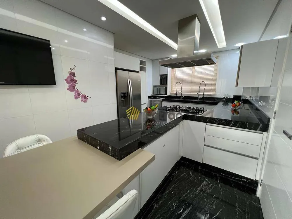 Apartamento, 3 quartos, 227 m² - Foto 10