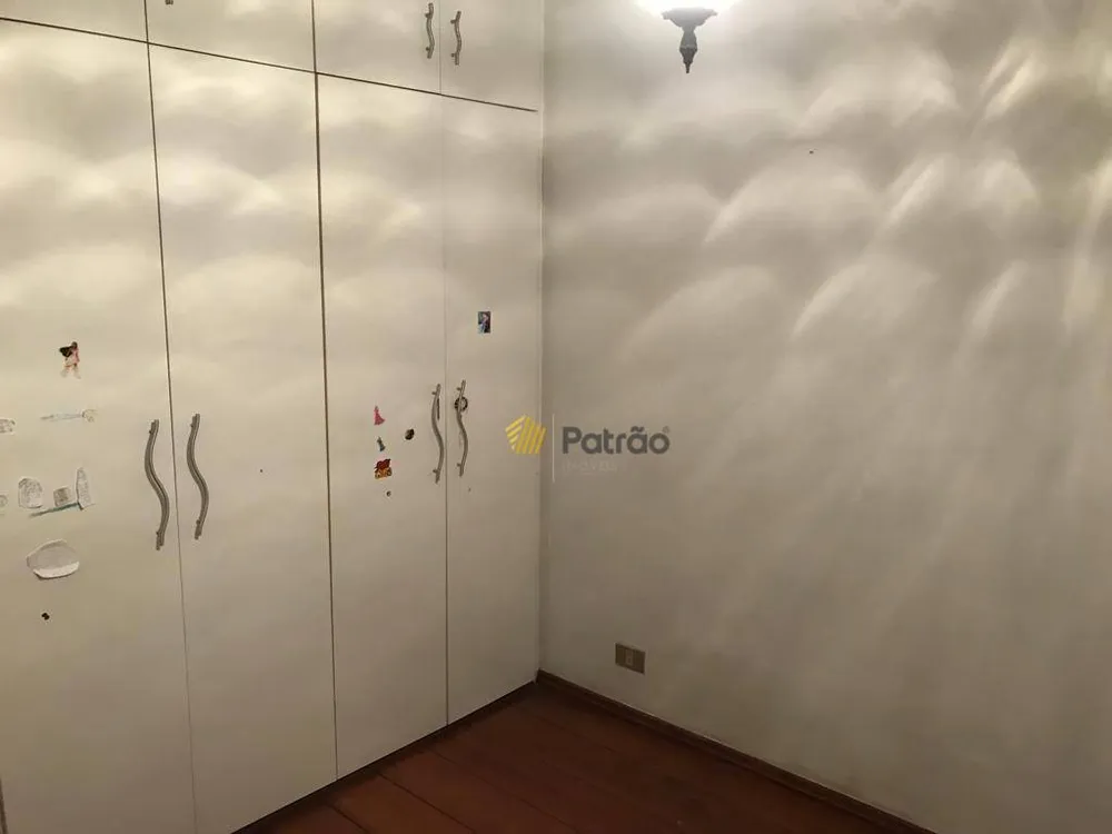 Casa, 3 quartos, 270 m² - Foto 2