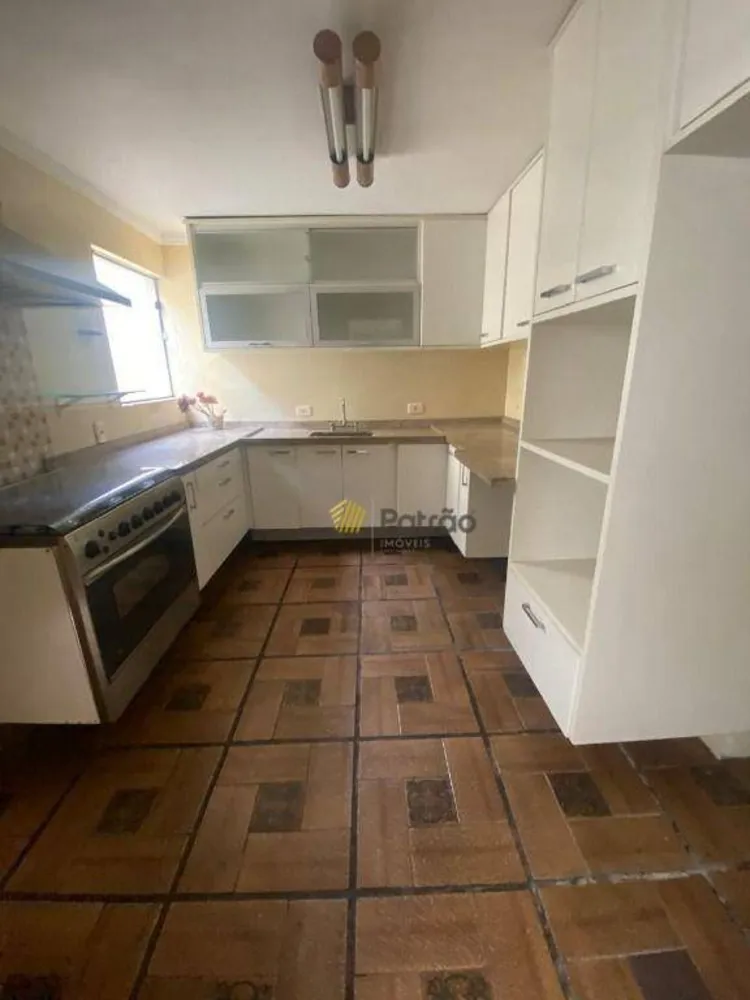 Casa, 3 quartos, 275 m² - Foto 9