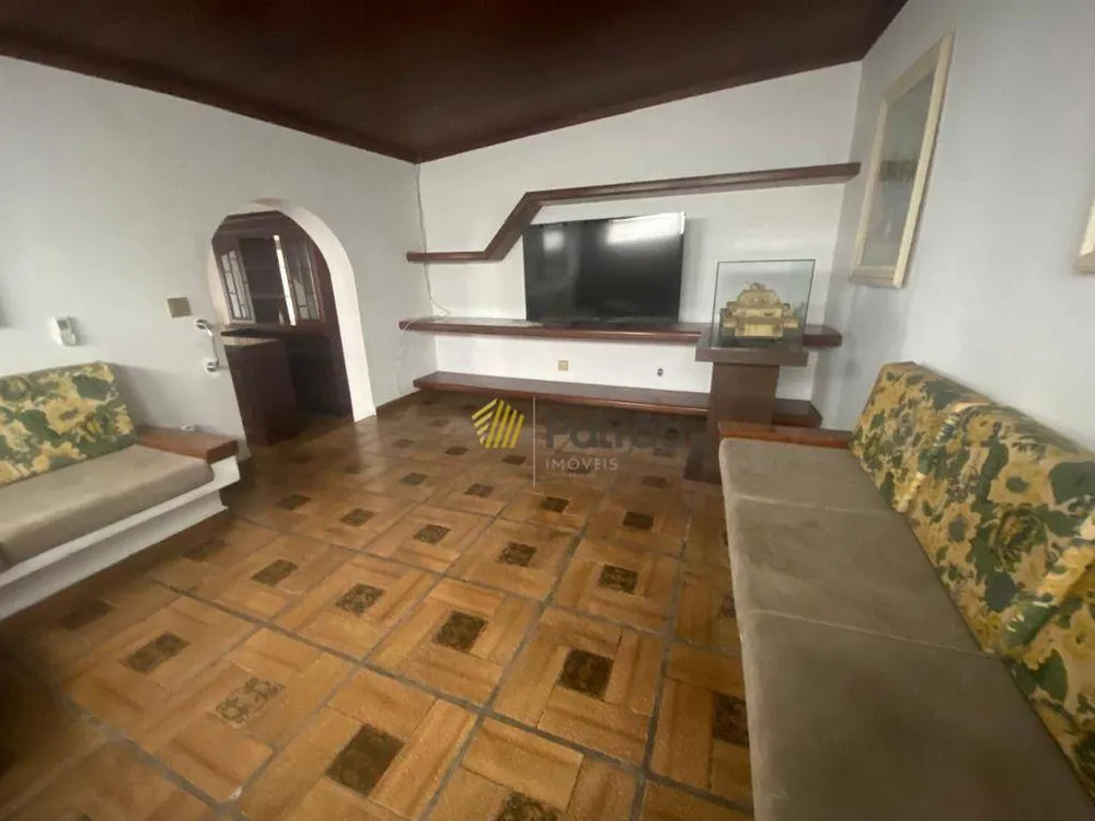 Casa, 3 quartos, 275 m² - Foto 6