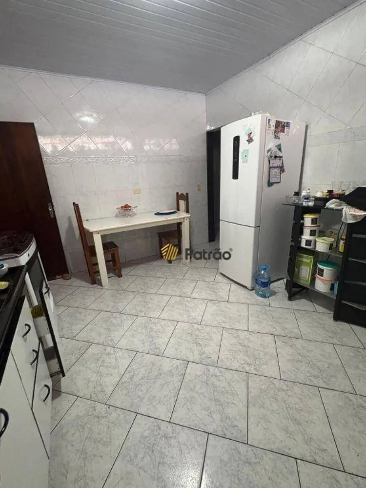 Casa, 3 quartos, 203 m² - Foto 5