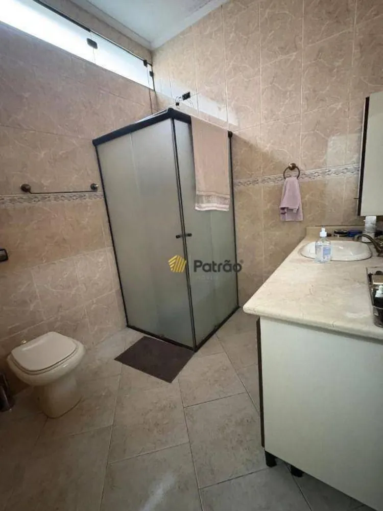 Casa, 3 quartos, 203 m² - Foto 8