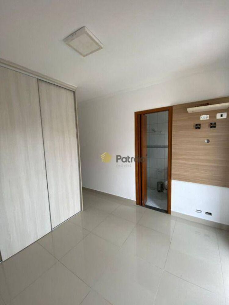 Cobertura, 3 quartos, 235 m² - Foto 4