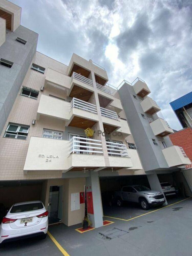 Cobertura, 3 quartos, 235 m² - Foto 2