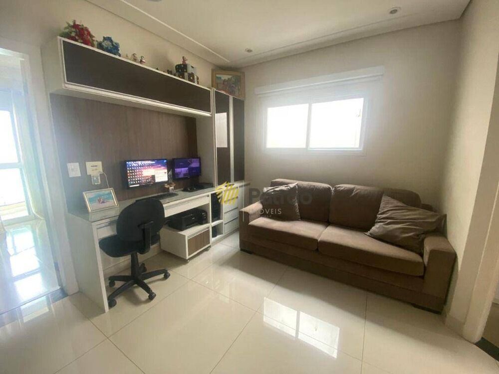 Sobrado, 3 quartos, 274 m² - Foto 2