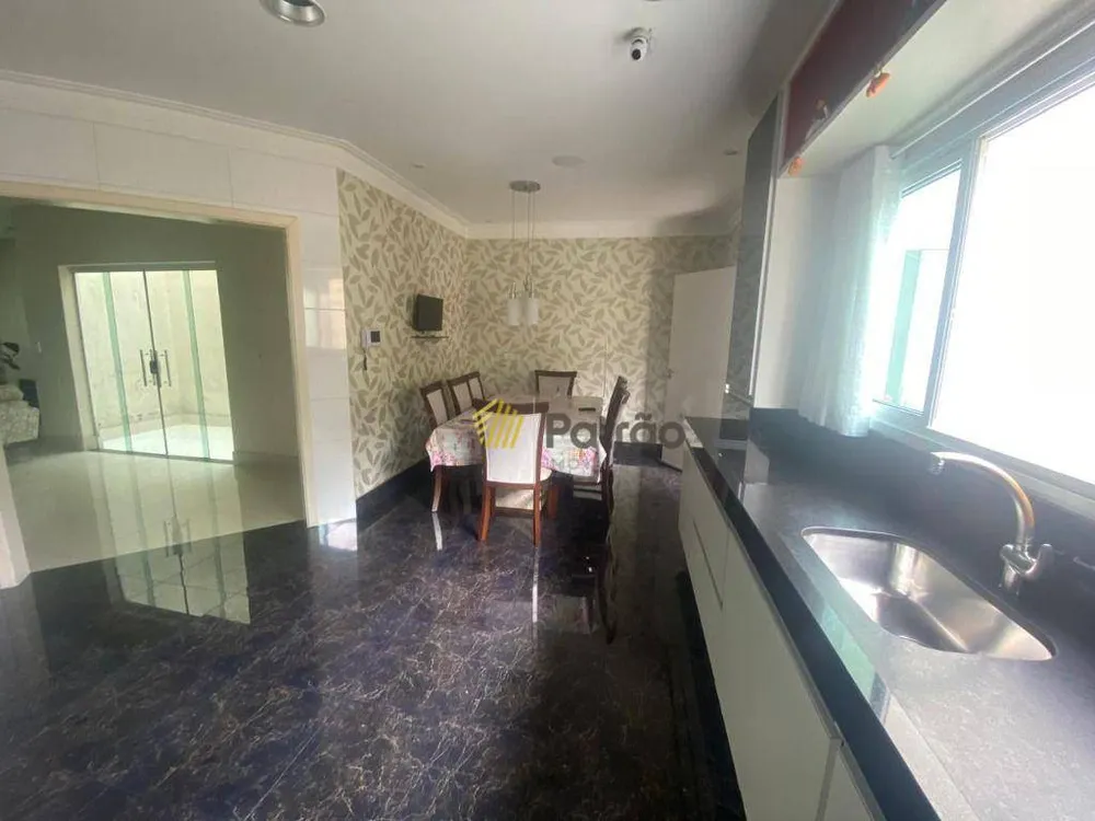 Sobrado, 3 quartos, 274 m² - Foto 18