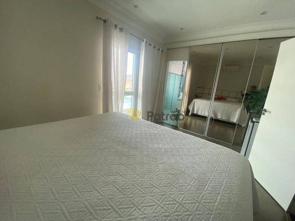 Sobrado, 3 quartos, 274 m² - Foto 6