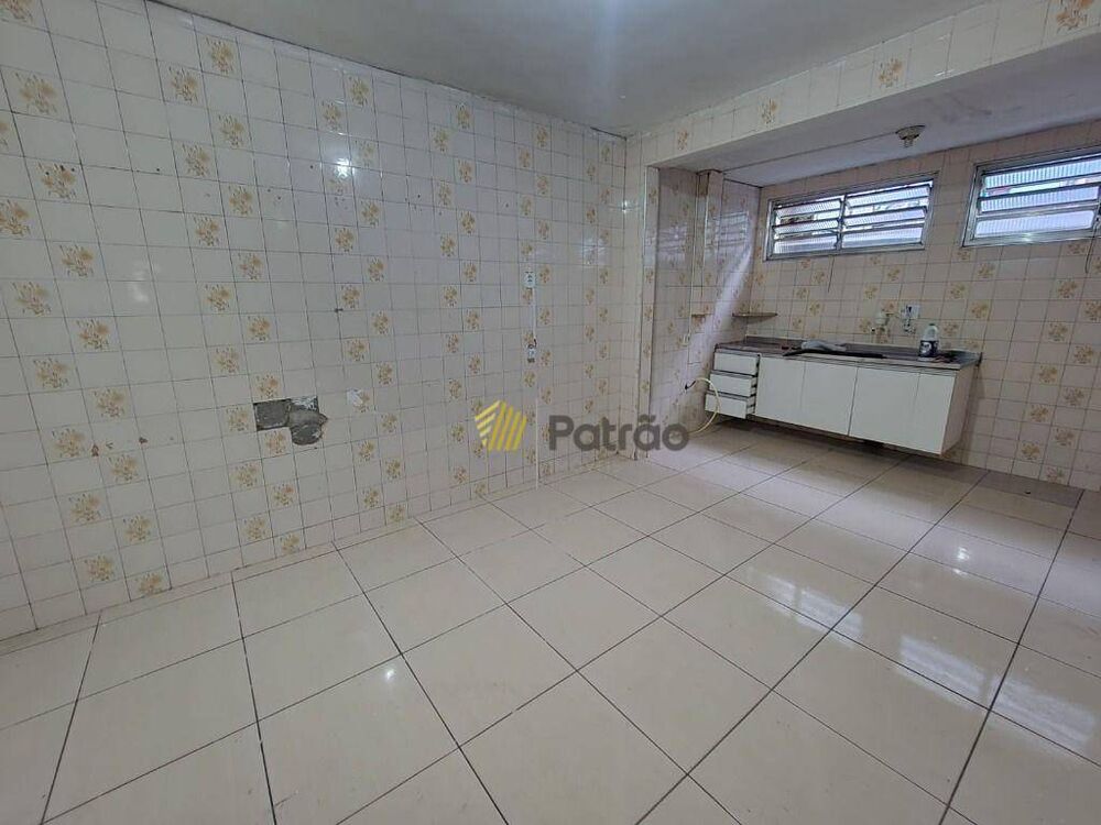 Casa à venda com 3 quartos, 159m² - Foto 3