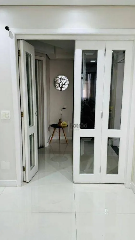 Apartamento, 3 quartos, 158 m² - Foto 9