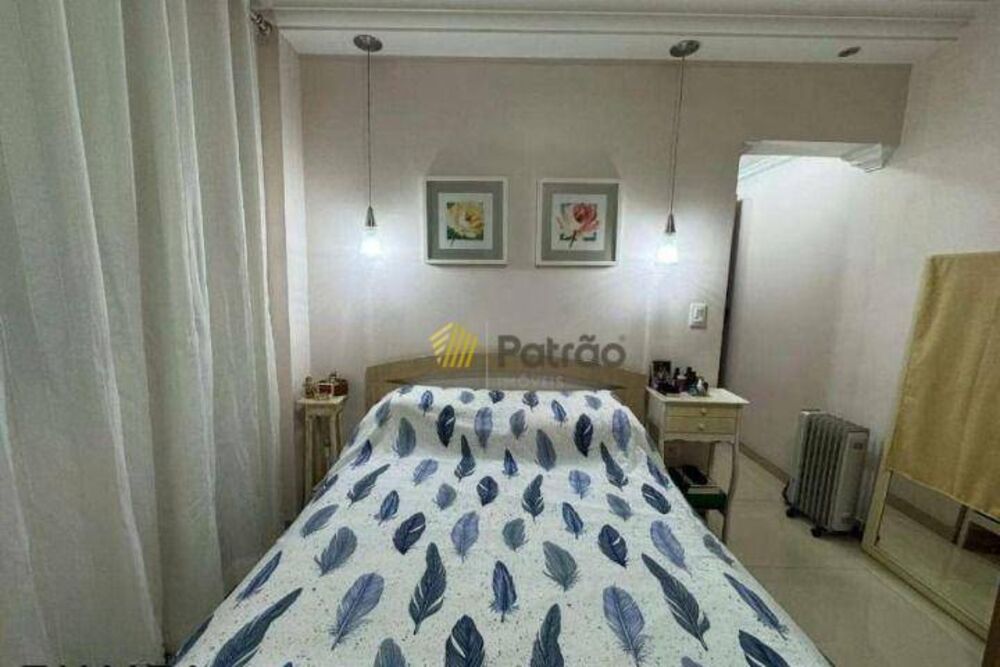 Casa à venda com 3 quartos, 165m² - Foto 2