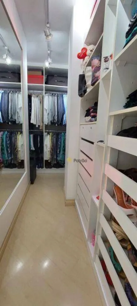 Cobertura, 3 quartos, 260 m² - Foto 2