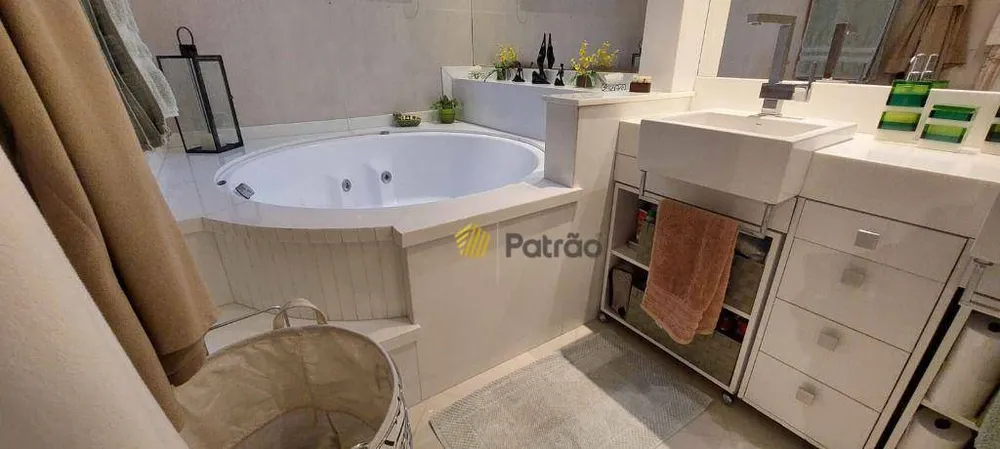 Cobertura, 3 quartos, 260 m² - Foto 3