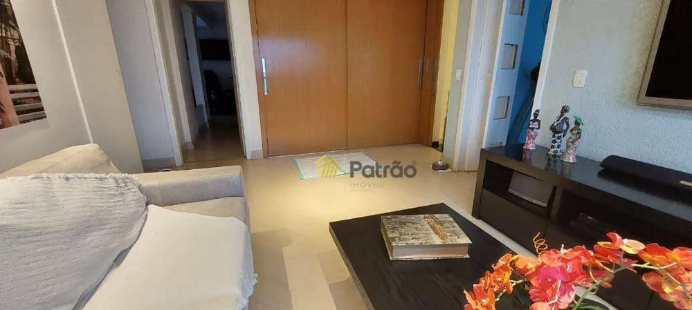 Cobertura, 3 quartos, 260 m² - Foto 4