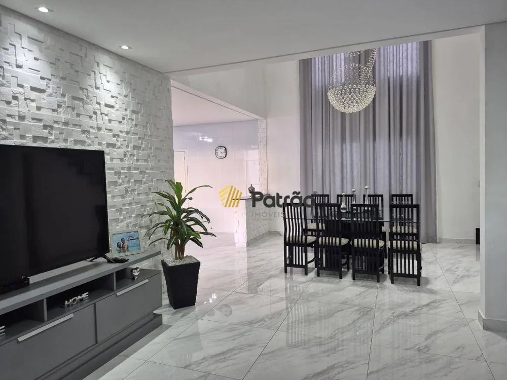 Sobrado, 4 quartos, 316 m² - Foto 12