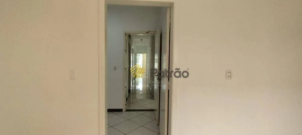 Casa, 3 quartos, 309 m² - Foto 11