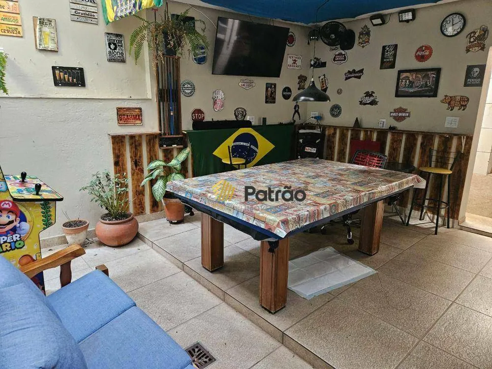 Sobrado, 3 quartos, 220 m² - Foto 6