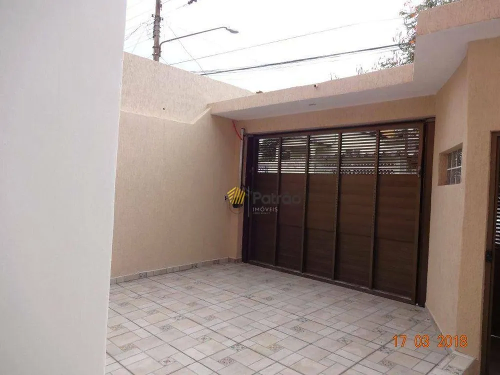 Sobrado, 3 quartos, 244 m² - Foto 9