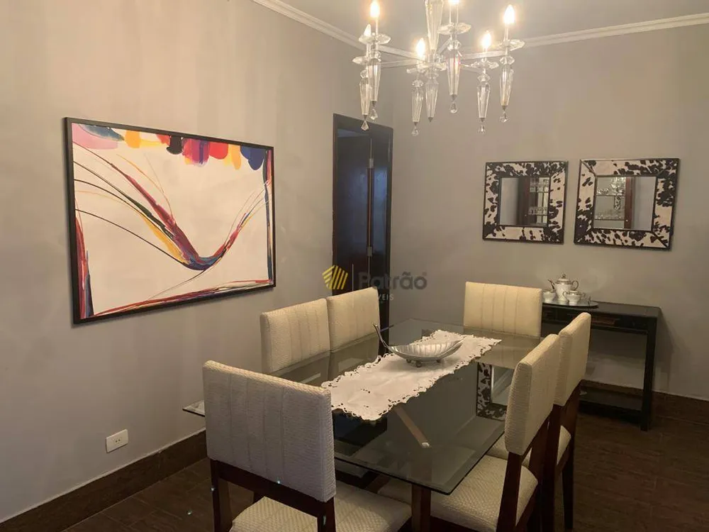 Casa, 3 quartos, 281 m² - Foto 1