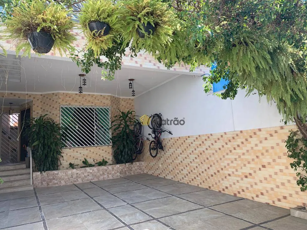 Casa, 3 quartos, 281 m² - Foto 13