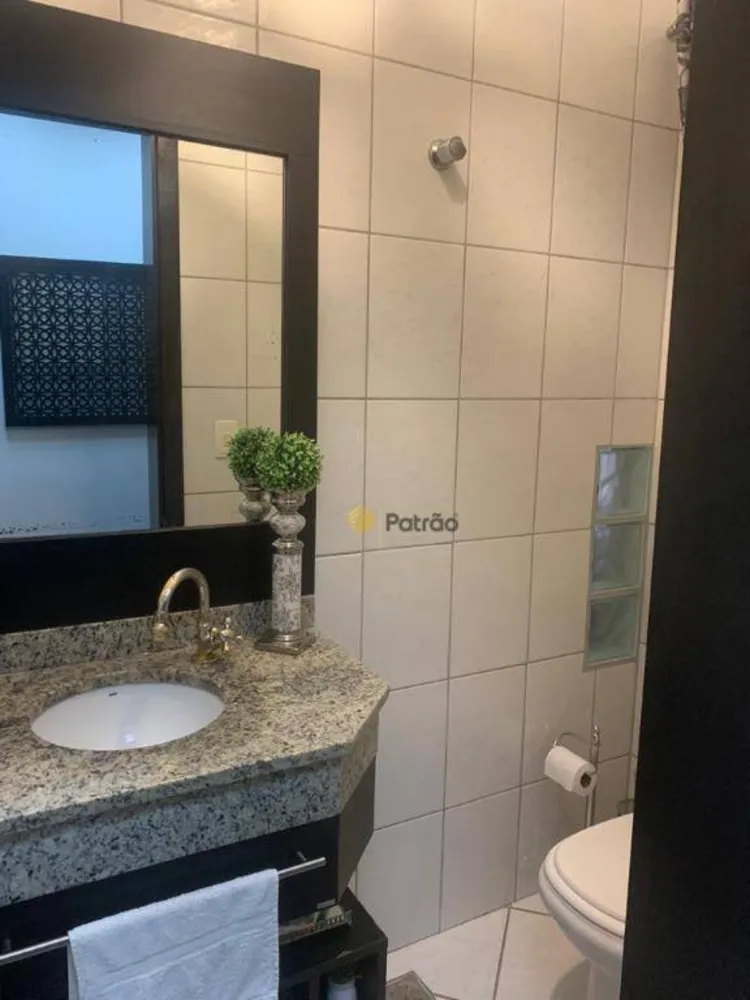 Casa, 3 quartos, 281 m² - Foto 4