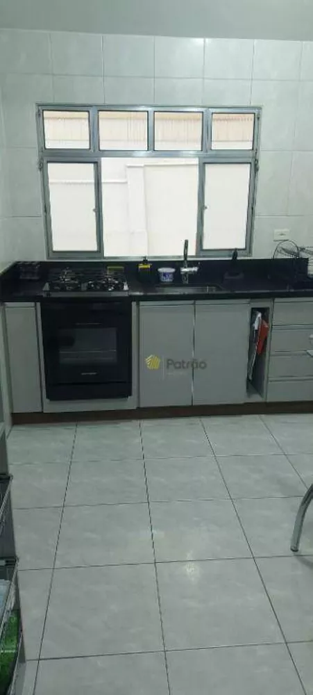 Casa, 2 quartos, 205 m² - Foto 11