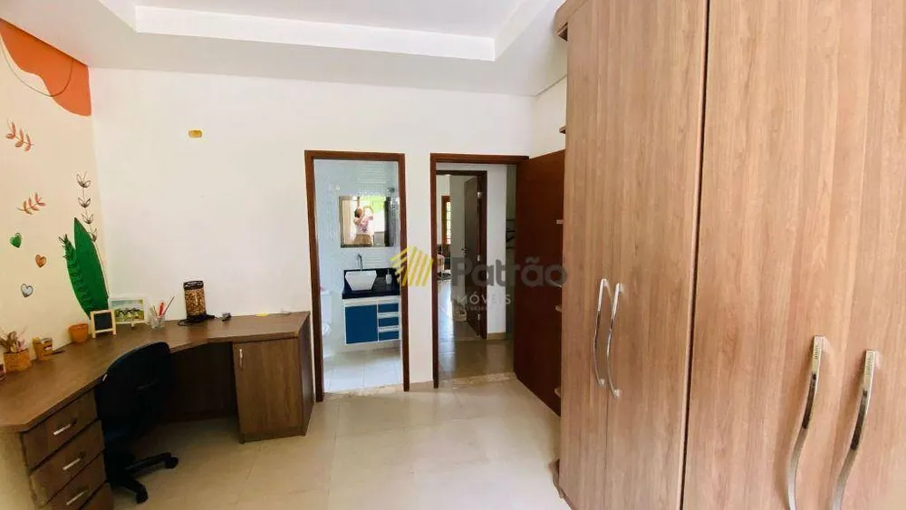 Casa, 3 quartos, 474 m² - Foto 2