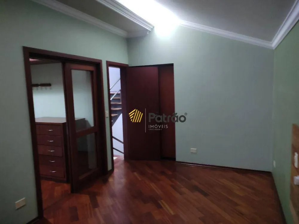 Sobrado, 3 quartos, 234 m² - Foto 1