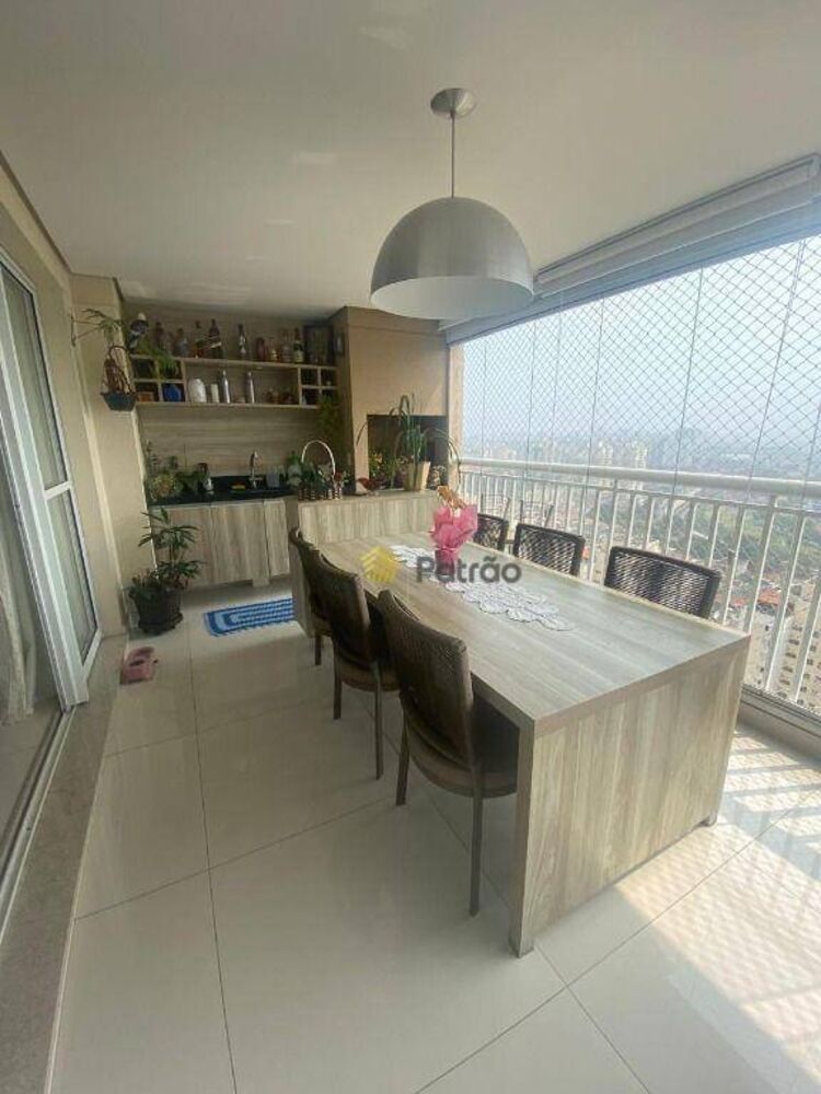 Apartamento, 3 quartos, 156 m² - Foto 1