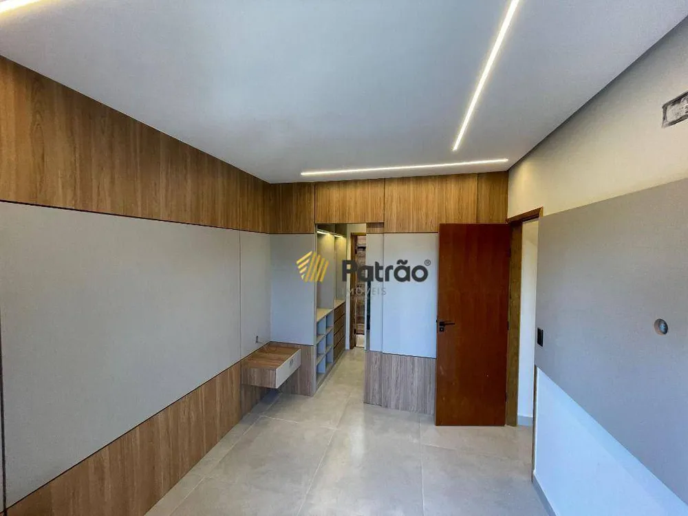 Sobrado, 3 quartos, 156 m² - Foto 1
