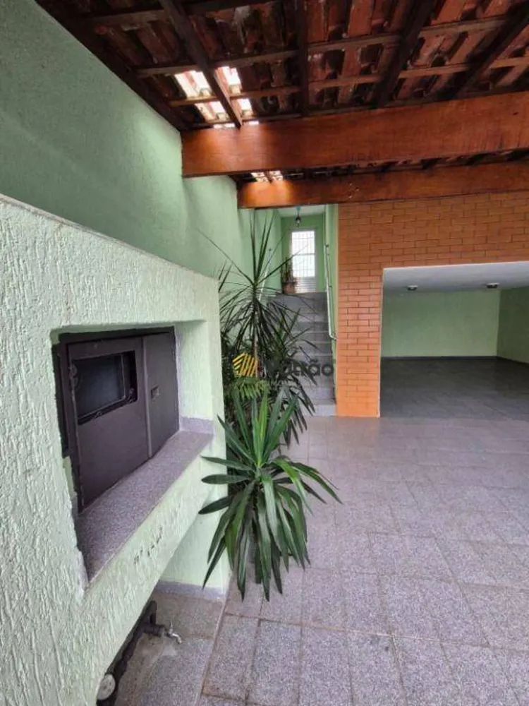 Casa, 4 quartos, 213 m² - Foto 3