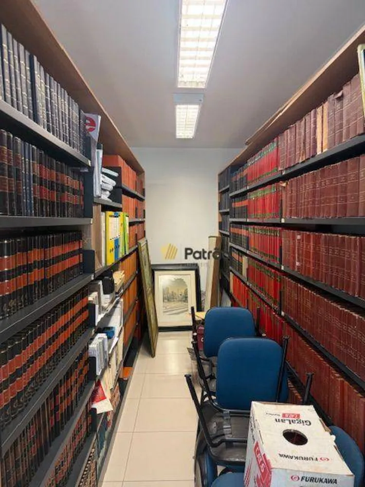 Prédio Inteiro, 866 m² - Foto 2