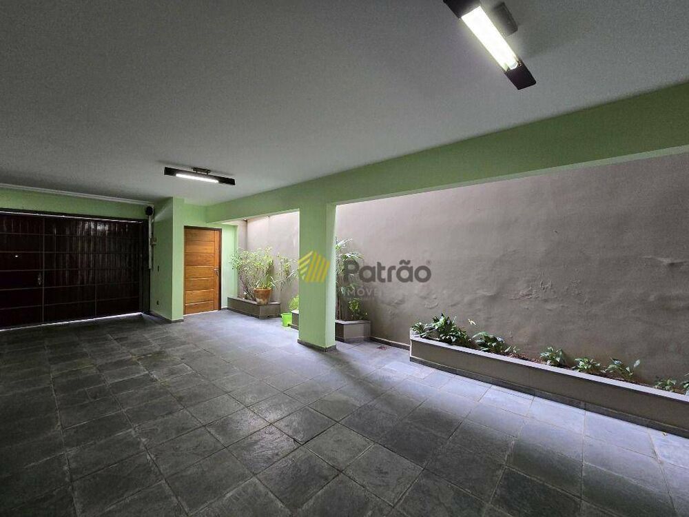 Sobrado, 3 quartos, 260 m² - Foto 1