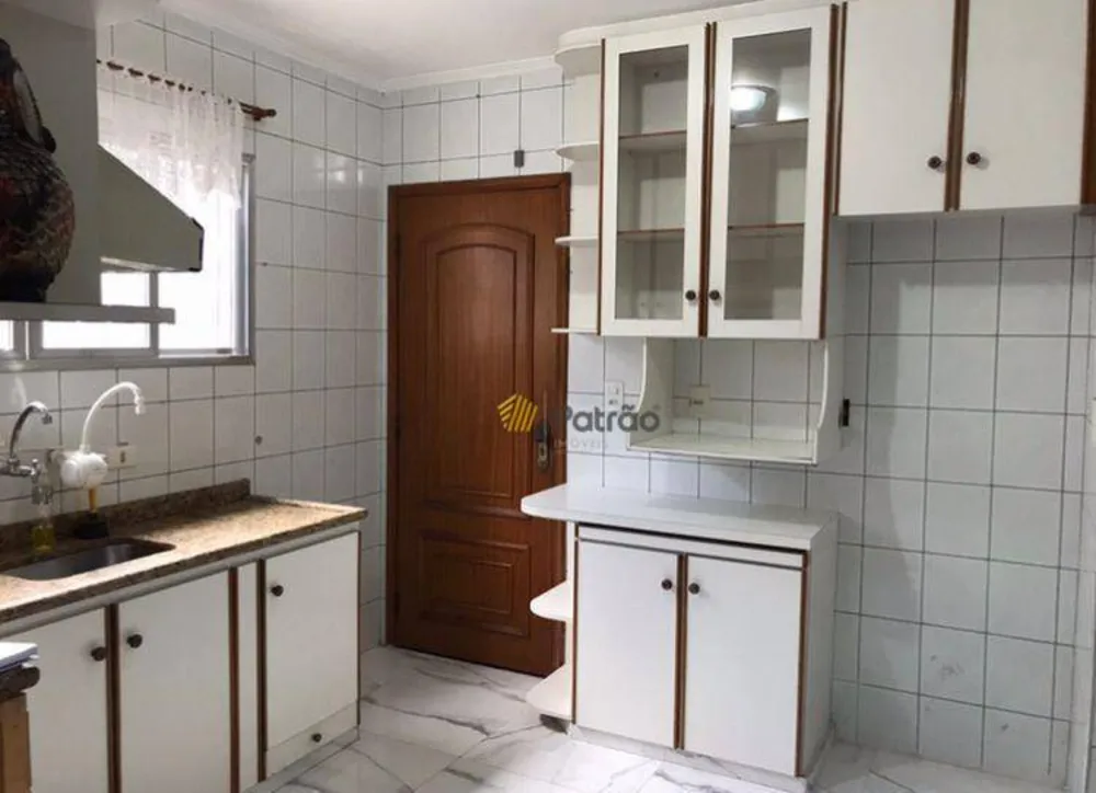 Casa, 6 quartos, 260 m² - Foto 4