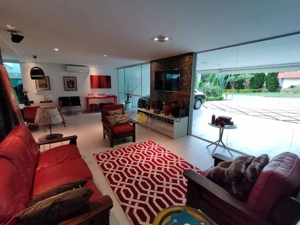Casa de Condomínio, 8 quartos - Foto 1