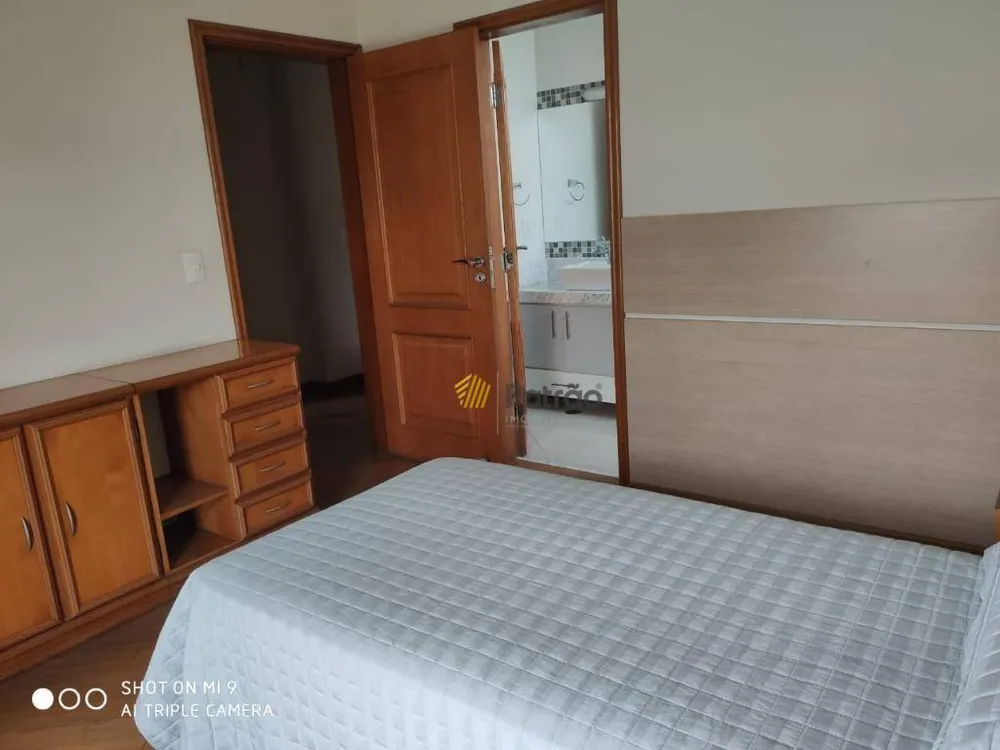 Casa, 4 quartos, 551 m² - Foto 4