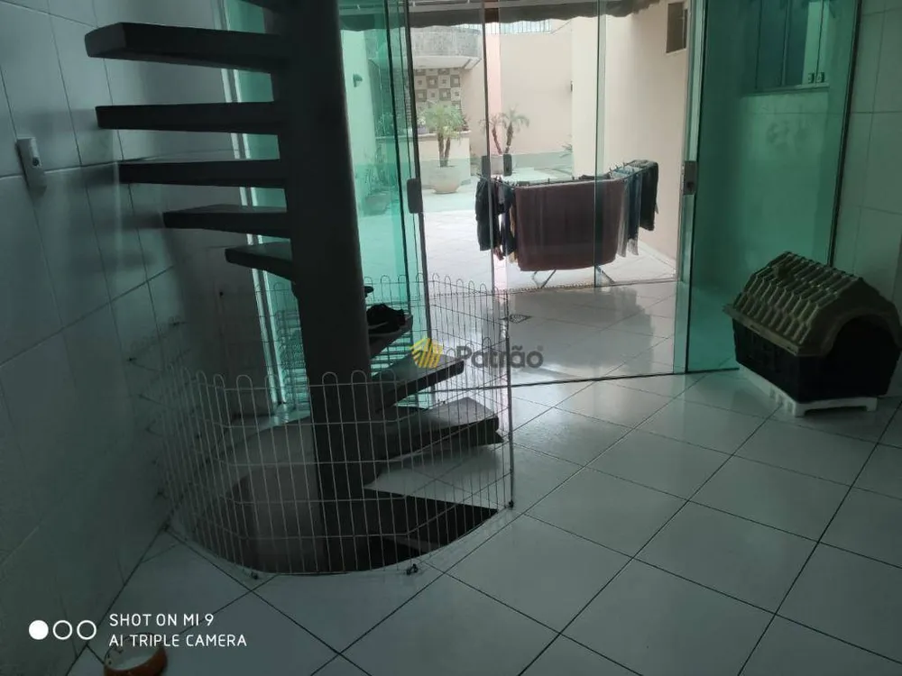 Casa, 4 quartos, 551 m² - Foto 5