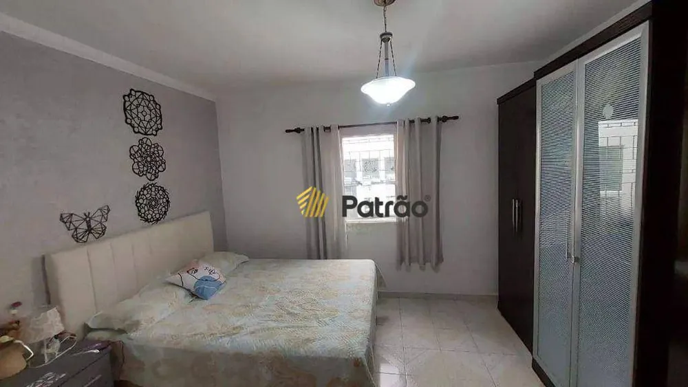 Casa, 3 quartos, 210 m² - Foto 8