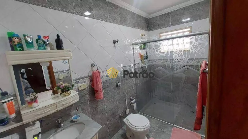 Casa, 3 quartos, 210 m² - Foto 16