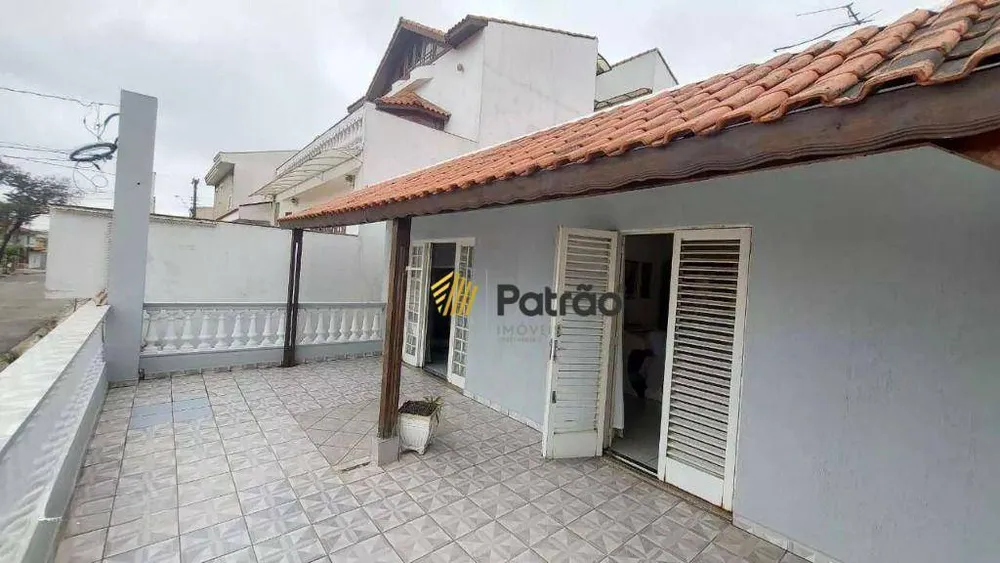 Casa, 3 quartos, 210 m² - Foto 5