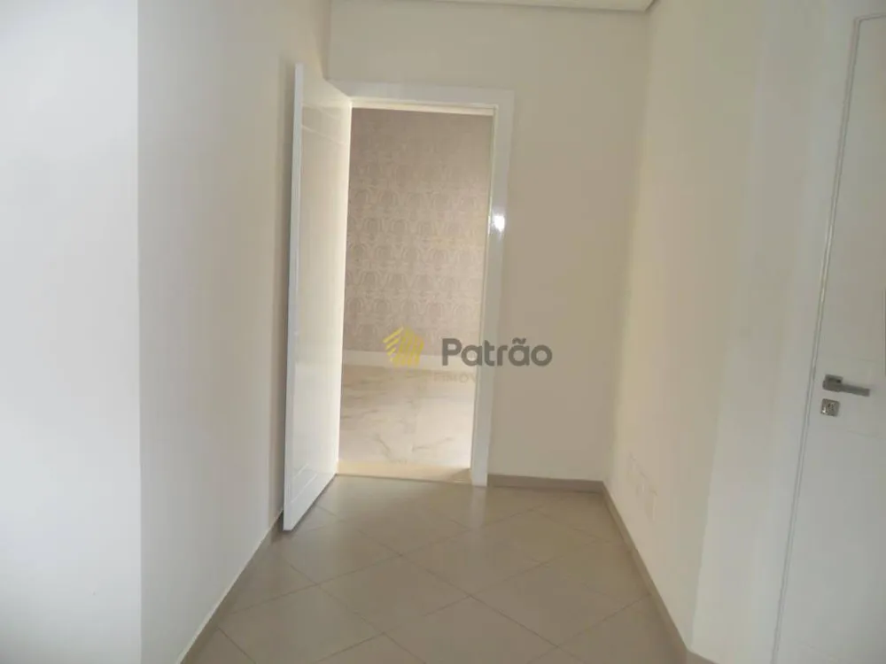Apartamento, 3 quartos, 300 m² - Foto 1