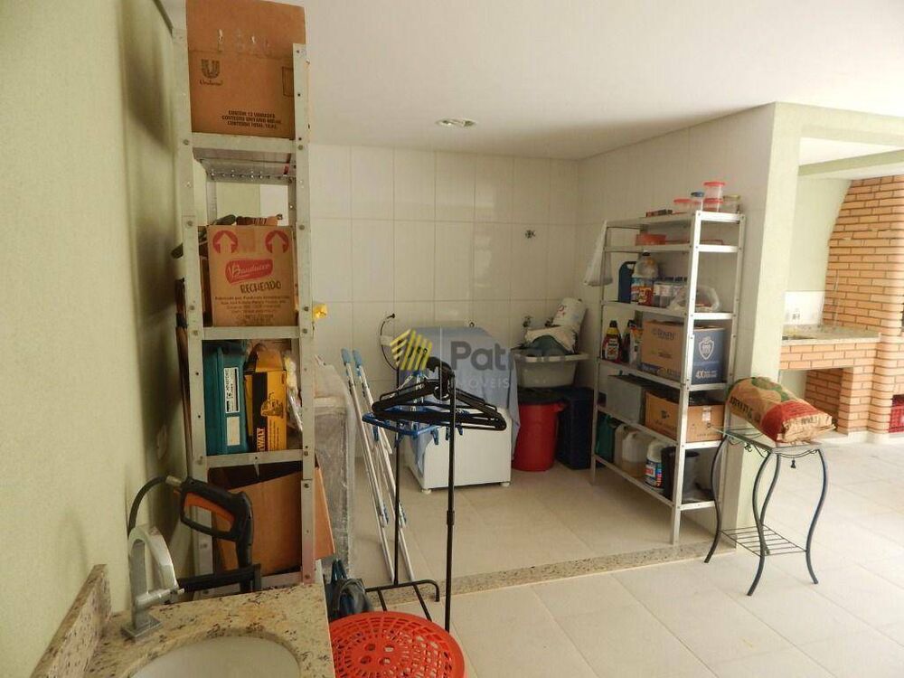 Sobrado, 3 quartos, 245 m² - Foto 3