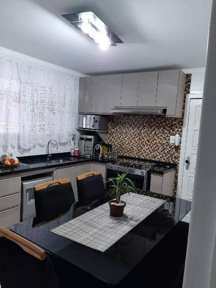 Apartamento à venda com 3 quartos, 142m² - Foto 1