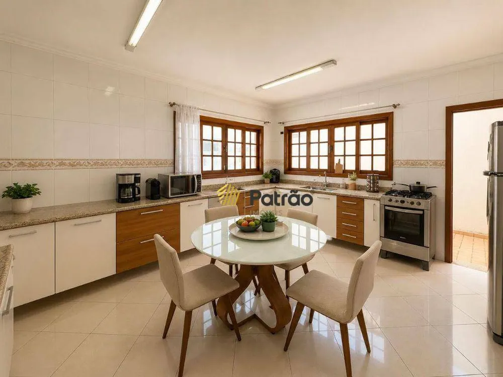 Casa, 3 quartos, 351 m² - Foto 4
