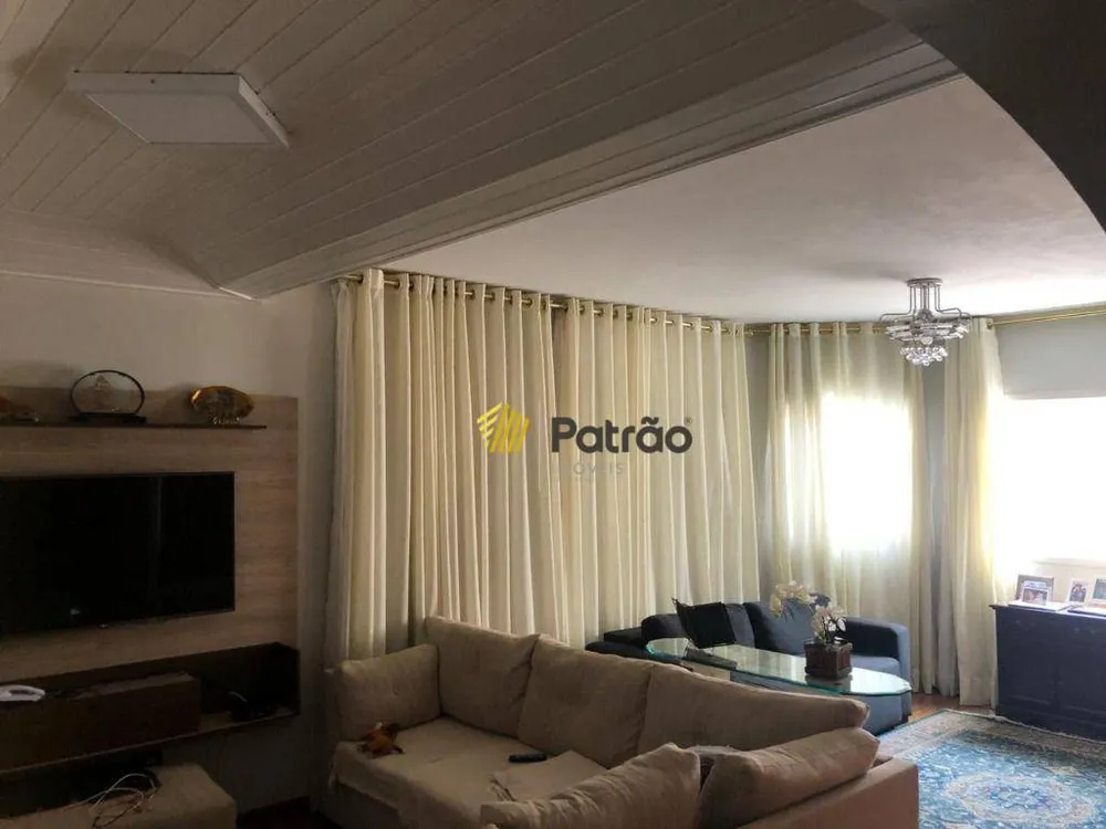 Sobrado, 5 quartos, 246 m² - Foto 1