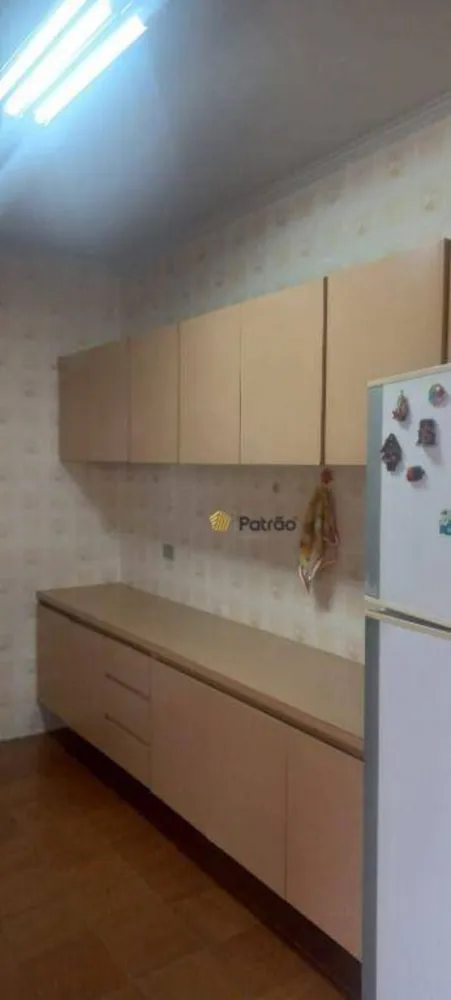 Sobrado, 3 quartos, 288 m² - Foto 1