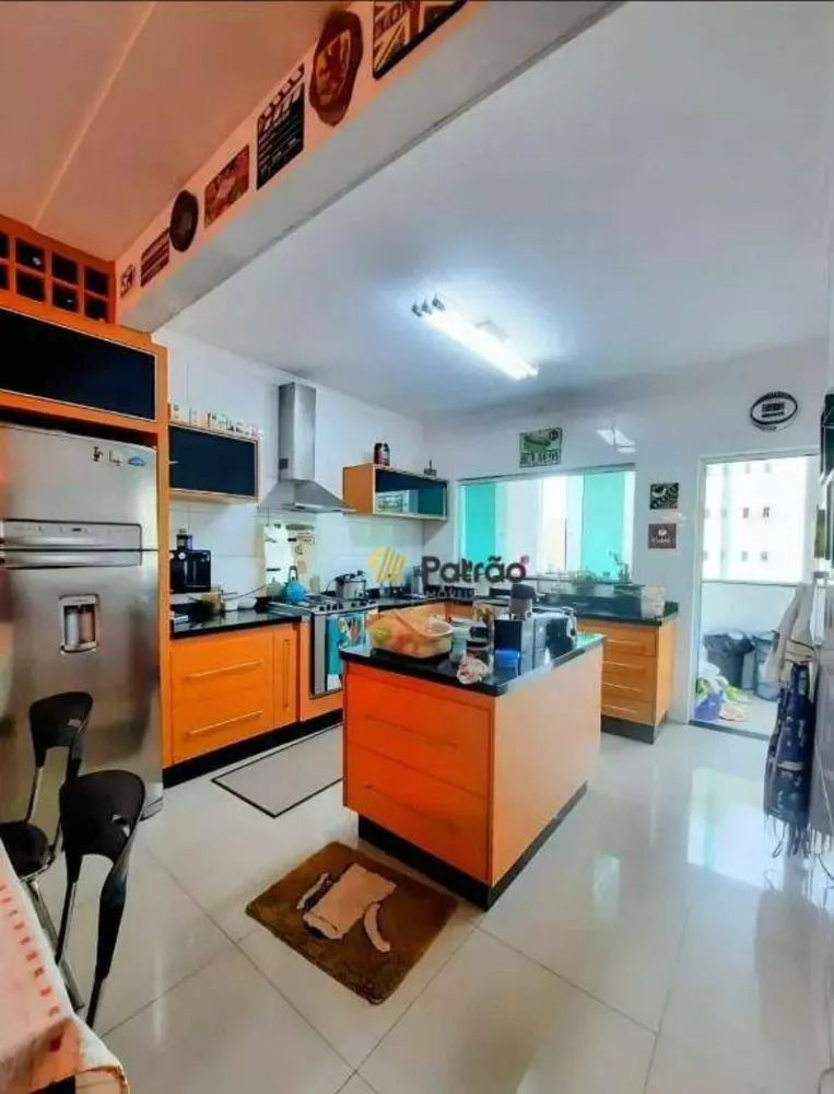 Sobrado, 3 quartos, 251 m² - Foto 8