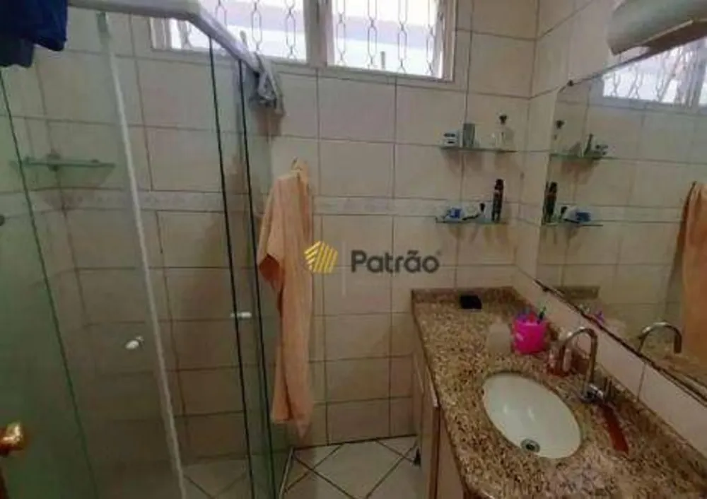 Casa, 3 quartos, 143 m² - Foto 2
