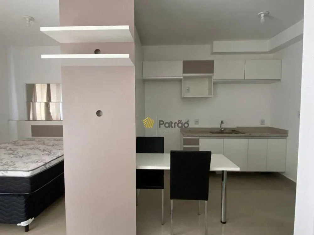 Apartamento, 1 quarto, 35 m² - Foto 2