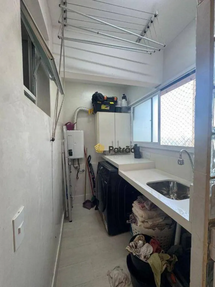 Apartamento, 3 quartos, 106 m² - Foto 2